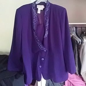 Donna vinci women 2 pc church suit